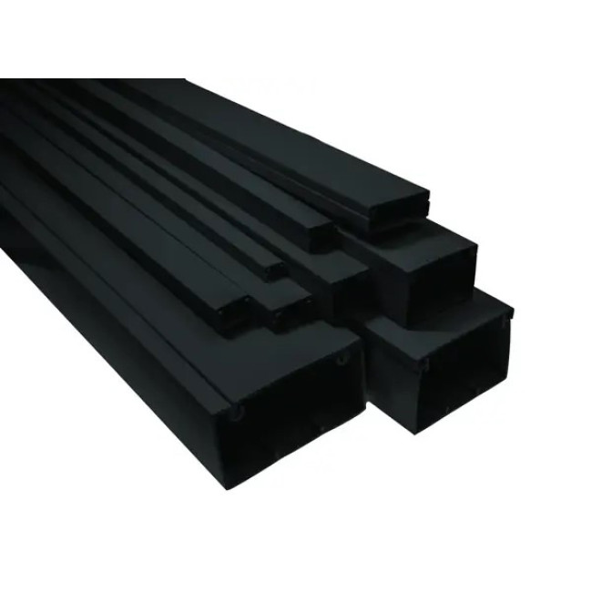 Lišta /žlab/ PVC 17x15 K.1715C 1ks=2m čierne UV-odolné Lišta /žlab/ PVC 17x15 K.1715C 1ks=2m čierne UV-odolné